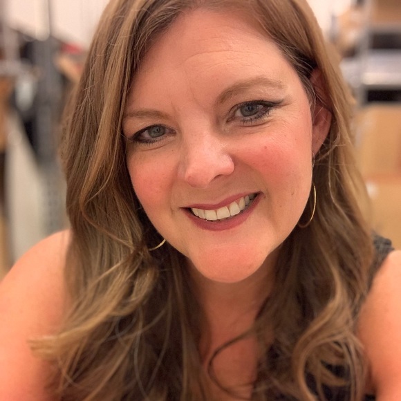 Meet the Posher Other - Meet your Posher, Melanie